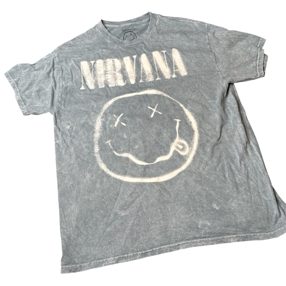 Nirvana washed dyed Distressed Band Tee size large blue smiley face